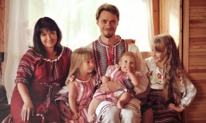 За что Европа невзлюбила русскую семью