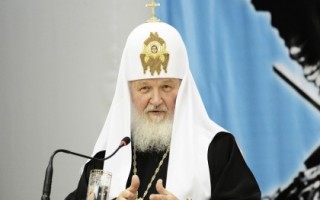 Патриарх призвал бороться за суверенитет России