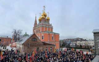 По всей стране прошли Молитвенные стояния за сохранение российских семей